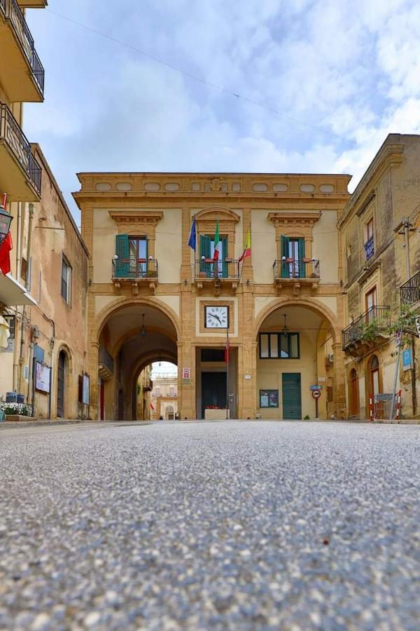 Rinaldo Holiday Home Sambuca di Sicilia Esterno foto